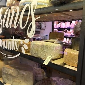 Meet your Posher, Mallory